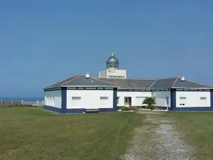 Faro Cabo Busto