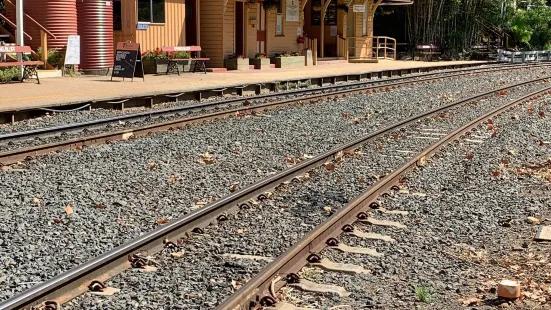 Spring Bluff Railway Station