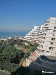 Umhlanga Rocks Promenade