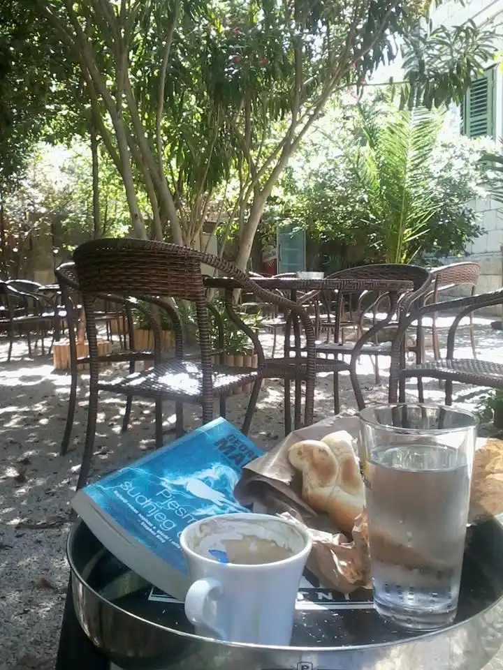 Hotel in zona Split Circus - Monty Python Bar
