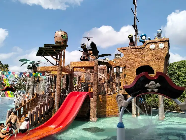 Hotels near Citraland Waterpark