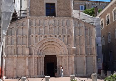 Iglesia de Santa Maria della Piazza