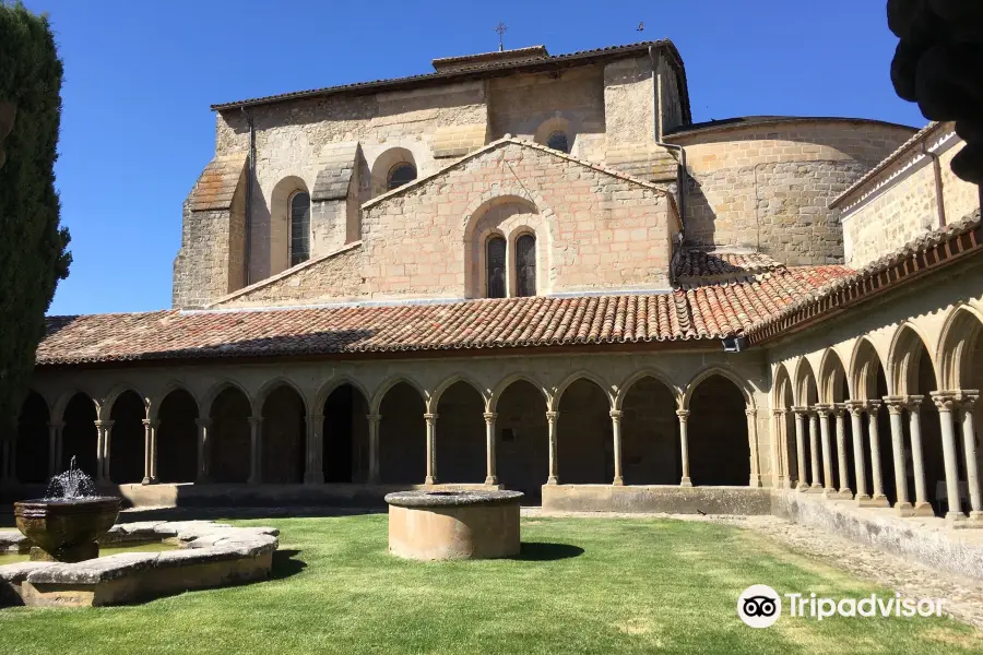 Abbaye de Saint-Hilaire