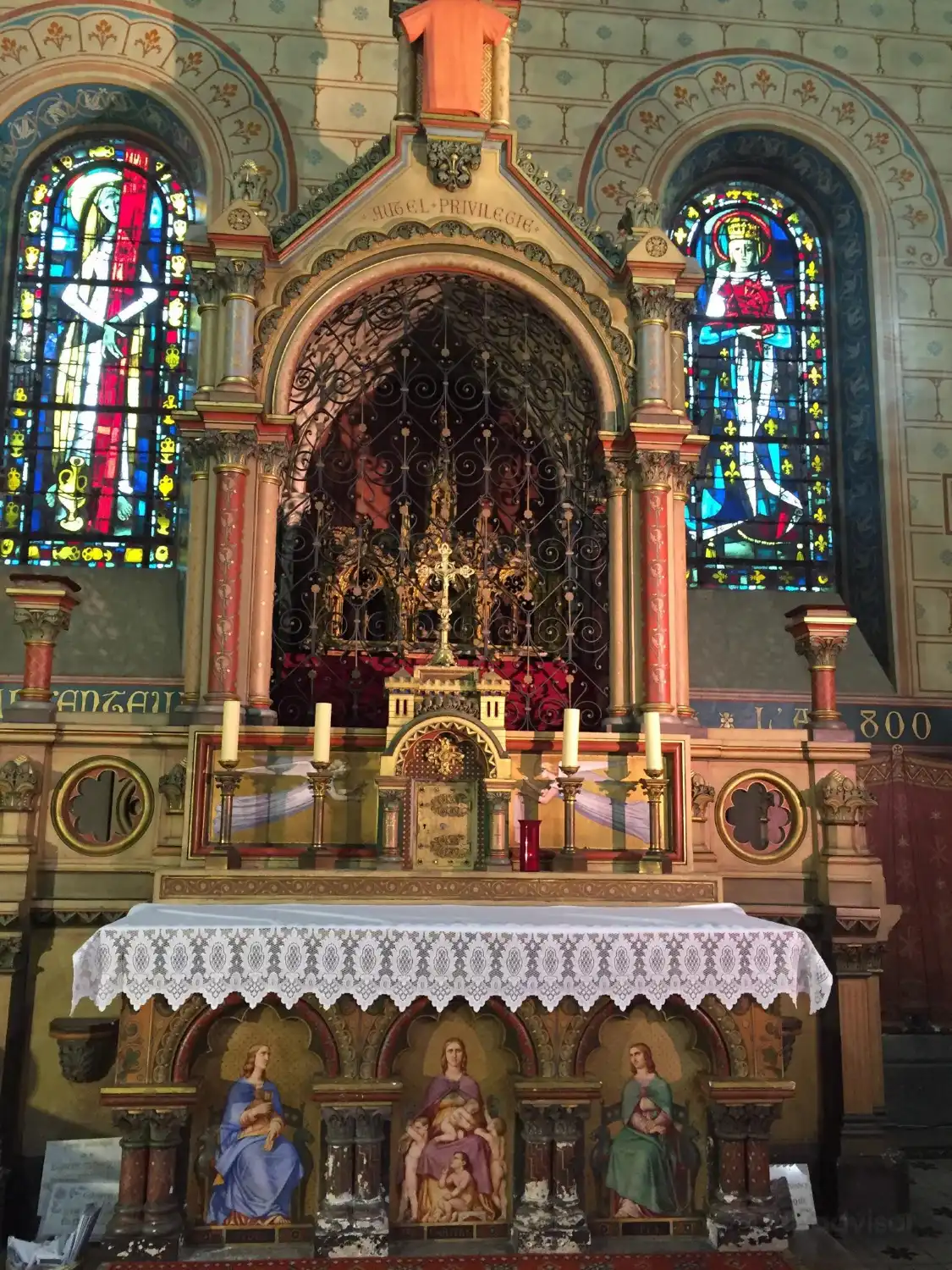 Hotels near La Basilique Saint-Denis