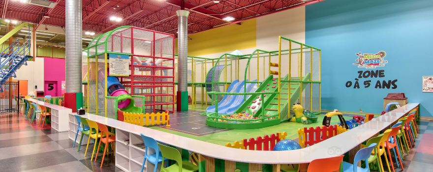 Mégamaze amusement center