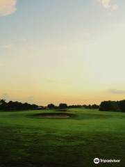 River Strand Golf & Country Club