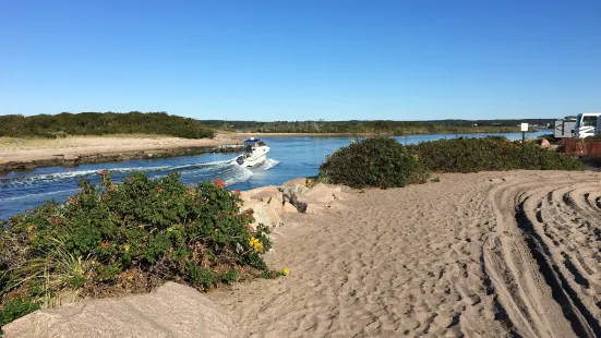 Charlestown Town Beach Parking