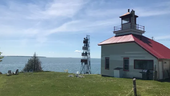 McKay Island Light