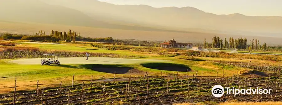 La Estancia De Cafayate - Wine and Golf
