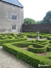 Llancaiach Fawr Manor