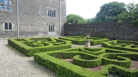 Llancaiach Fawr Manor