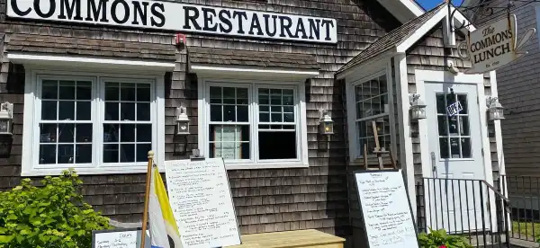Hotels in Little Compton