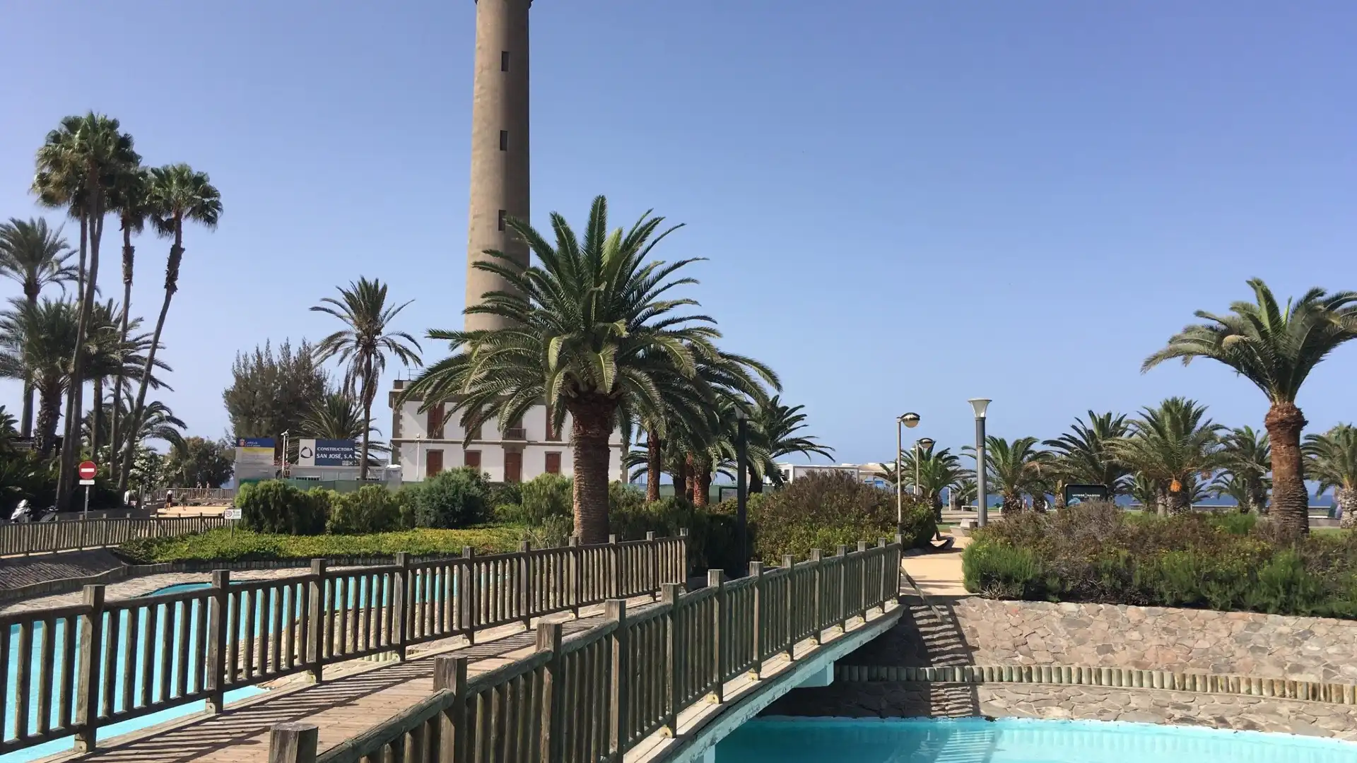 Hotels near Maspalomas Lighthouse
