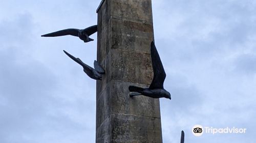 Mercat Cross