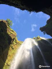 Gljufrabui Waterfalls