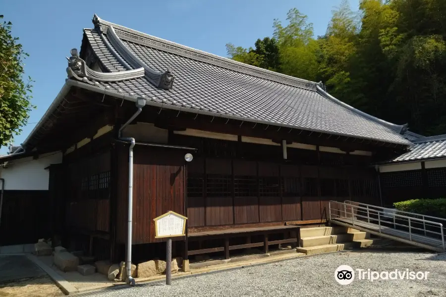 Gokurakuji Temple