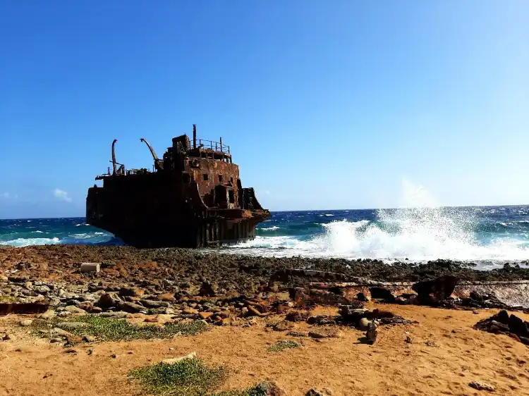 Hotels near Klein (Little) Curacao