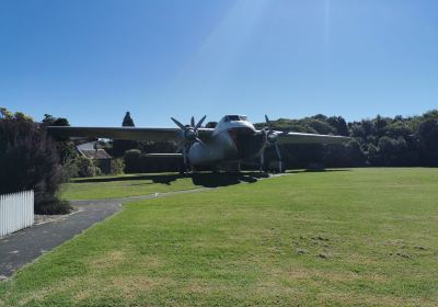 奠基者公園