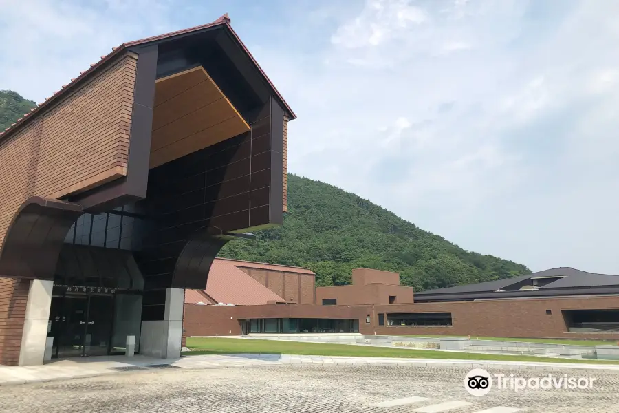 福島県立美術館