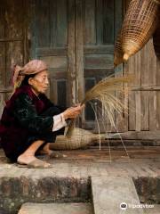 Momentlives - Vietnam Photo Tours