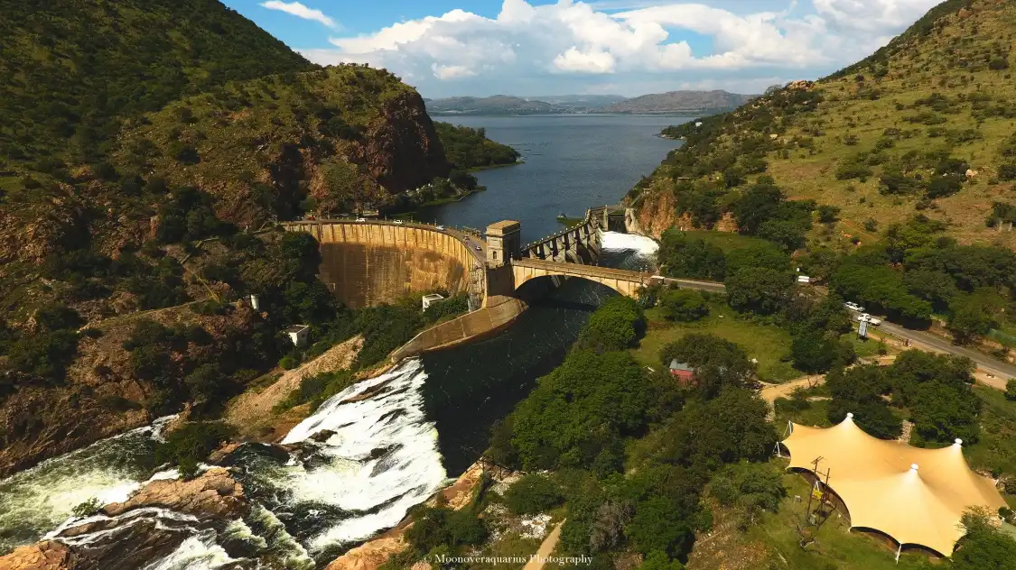 Hotels near Hartbeespoort Dam
