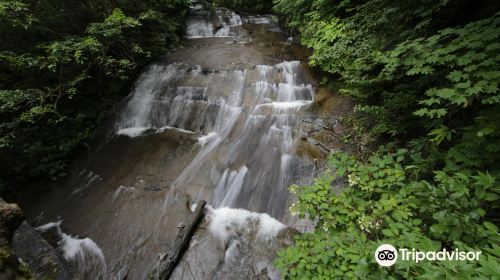 Rarumanai Waterfall