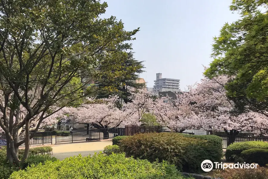 Kogashiramachi Park