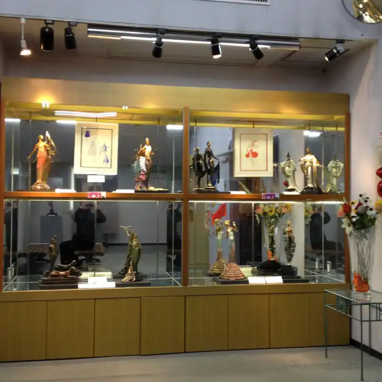 Hotels near Izu Glass and Craft Museum