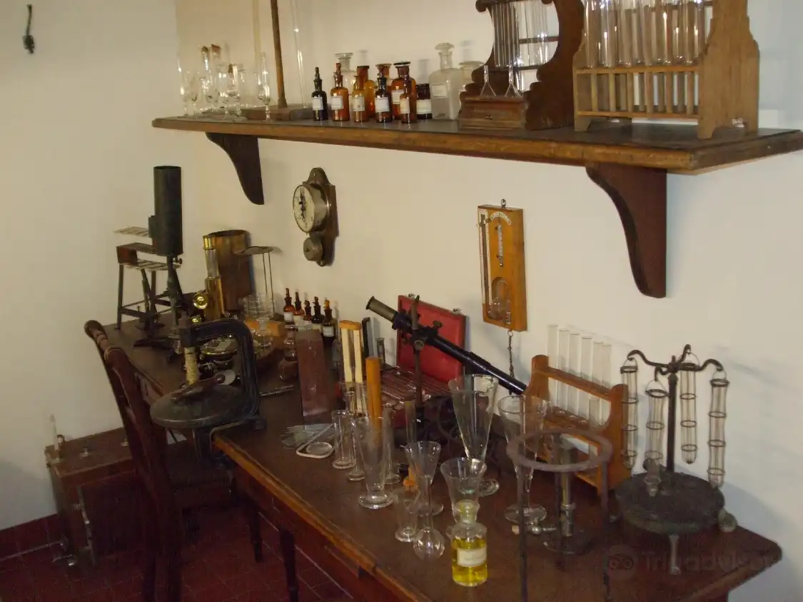 Các khách sạn gần Medizinhistorisches Museum (Museum of the History of Medicine)