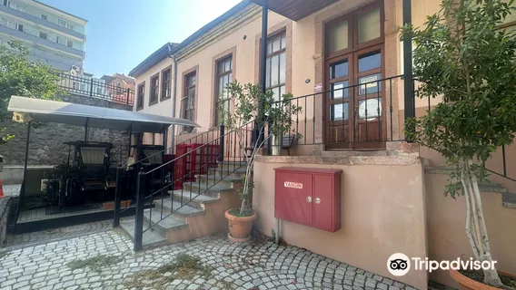 Izmir Gazeteciler Cemiyeti Basın Muzesi