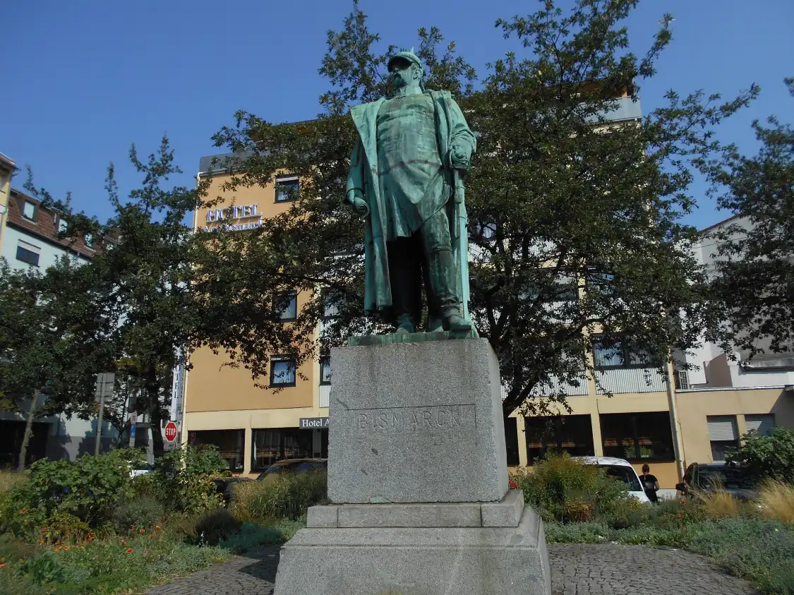 Hotels near Bismarckdenkmal