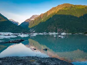 Valdez Glacier Lake