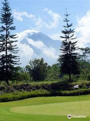 Volcano Golf and Country Club