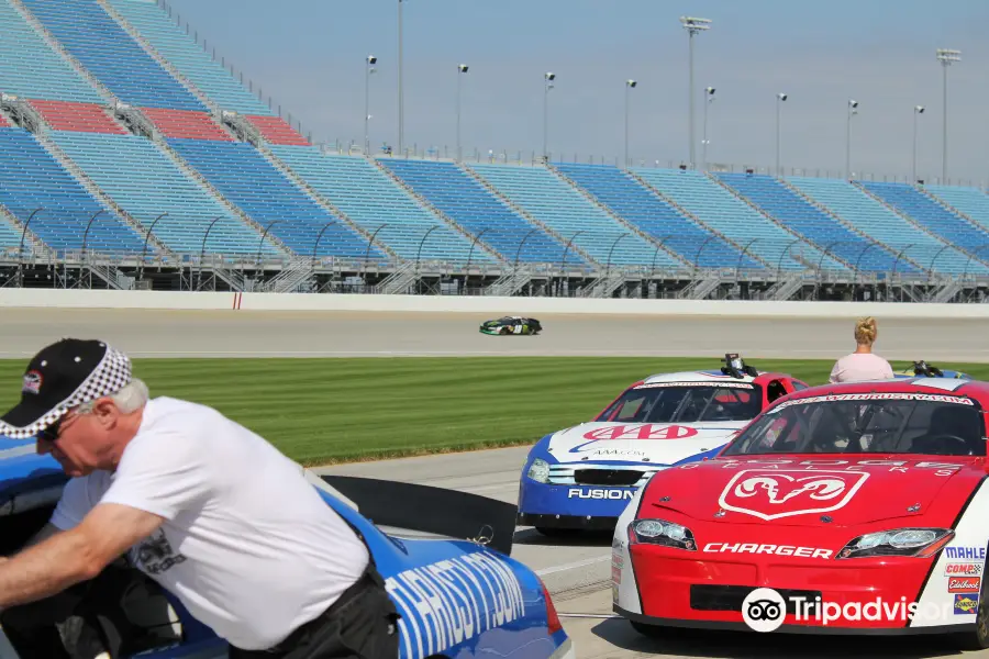 NASCAR Racing Experience and Richard Petty Driving Experience