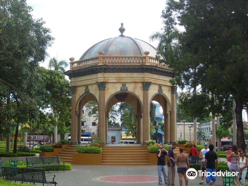 Enriquillo Park