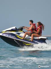 Pistache Watersports, Roda de Bara.Boat and jetski rentals