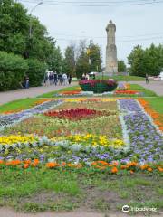 Памятник котам и собакам, пострадавшим от автомобилей