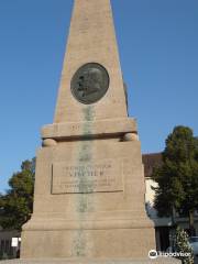 Obelisk Denkmal