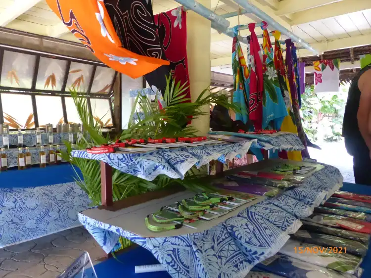 Hotels in Hipu