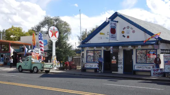 Angel & Vilma Delgadillo's Route 66 Gift Shop & Visitor's Center