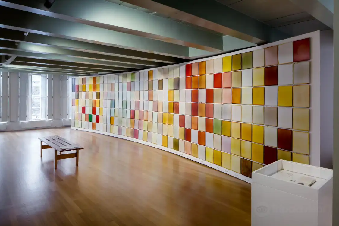 Hotels near Huis Marseille, Museum for Photography