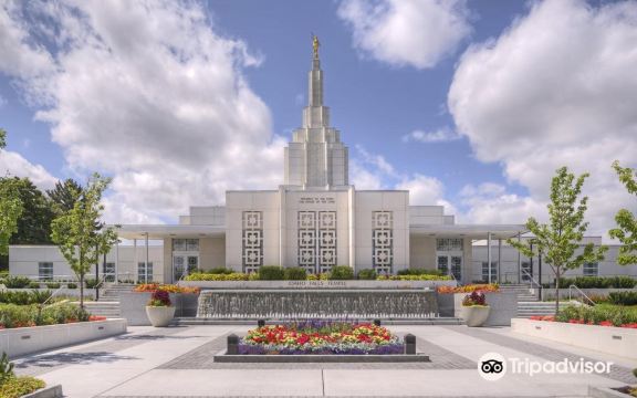 Idaho Falls Temple Visitors' Center
