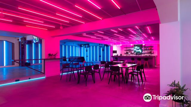 Amaze VR - Virtual Reality Experience Center