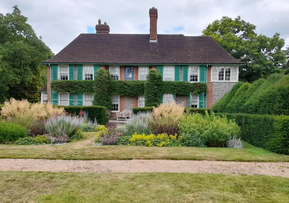4_National Trust - Nuffield Place