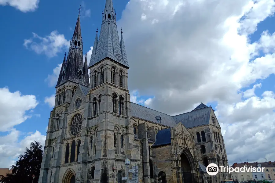 Eglise Notre-Dame en Vaux