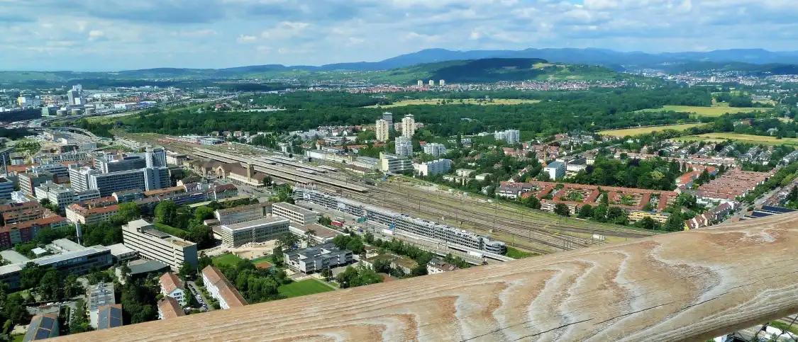 Hotels near Roche Tower (Building 1)