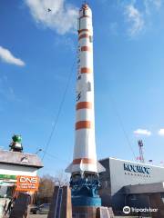 Monument to Rocket Kosmos 3M