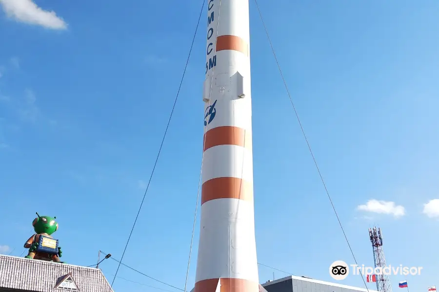 Monument to Rocket Kosmos 3M