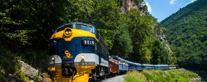 Potomac Eagle Scenic Railroad