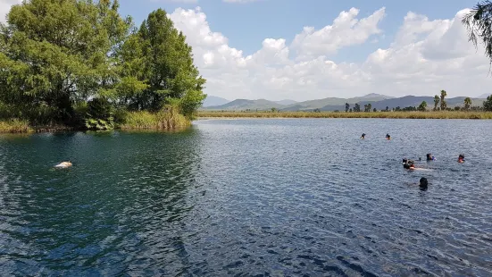 Laguna de la Media Luna